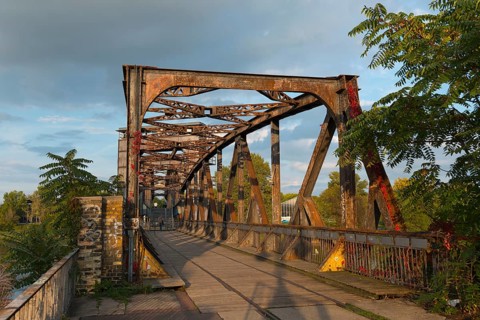 Historic lift bridge over the Elbe