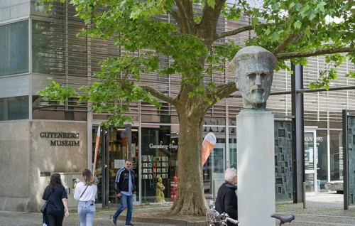 Schellbau