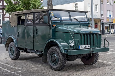 Vintage car Borgward B 2000 AO