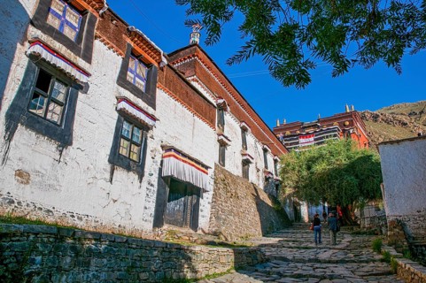 Tashilhunpo monastery