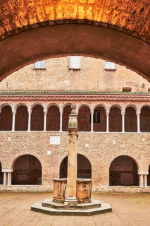 Fountain in the centre of the cloister