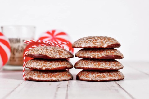 Traditional German round glazed gingerbread Christmas cookie called 'Lebkuchen'