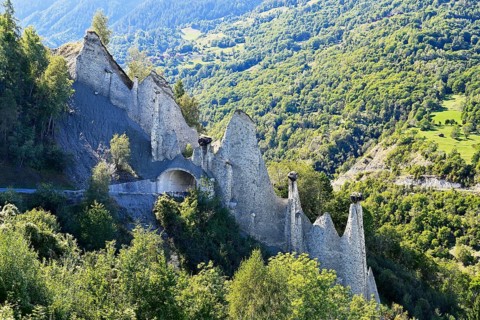 Earth pyramids of Euseigne