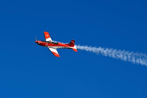 Formation flight of the Patrouille Suisse with the PC-7 team