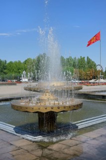 Fountain on the Ala-Too square