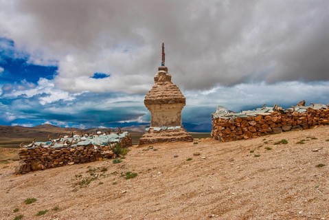 The Chiu monastery at the Lake Manasarovar