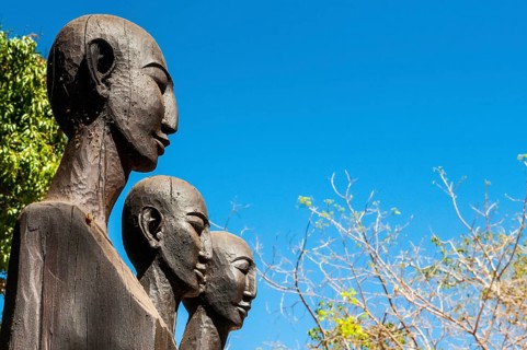 Local wooden art statues in the Ankarafantsika National Park