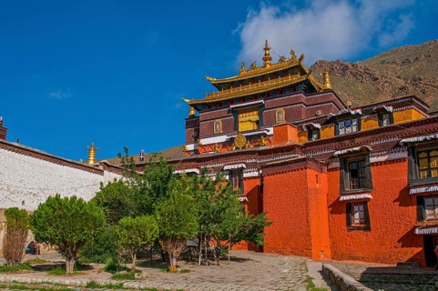Tashilhunpo monastery