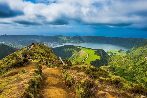 Overlook over the Sete Cidades crater