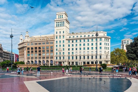 Plaza de Catalunya in Barcelona