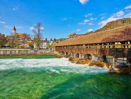 View over the Aare and historic upper lock