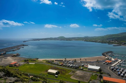 Overlook over Praia da Vittoria from the Gazebo torch monument