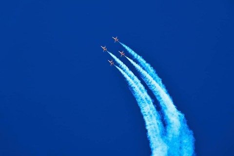 Formation flight of the Patrouille Suisse with the Northrop F-5E Tiger II
