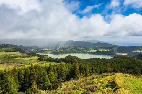 Furnas lake from the Castelo Branco viewpoint