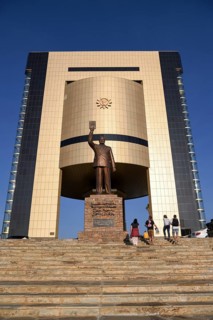 Statue of Sam Nujoma
