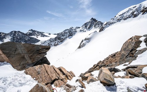 View from the Turmscharte to the Verborgen-Berg Ferner glacier with Schrandele peak in winter
