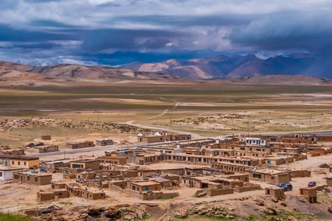 Little village below the Chiu monastery at the Lake Manasarovar