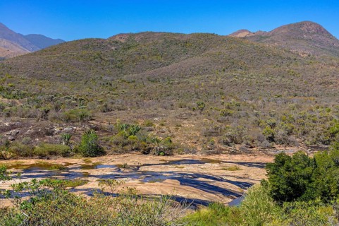 A view over the transitional forest of Andohahela National Park
