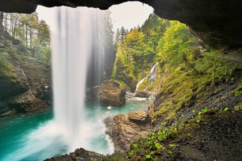 Berglistueber waterfall