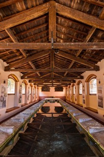 Former washhouse below Rio nell Elba