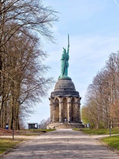 Colossal statue Hermann Monument by Ernst von Bandel