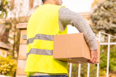 Package delivery driver from an online store