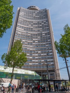 A modern skyscraper on the Bd de lEurope