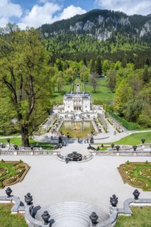 Royal Villa Linderhof Palace with fountain