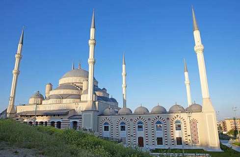 Hatime Ana Ulu Mosque. Canakkale