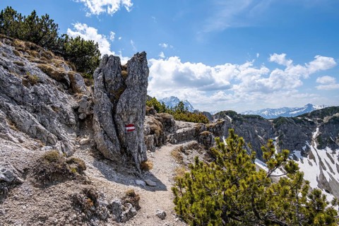 Hiking trail to the Kramerspitz