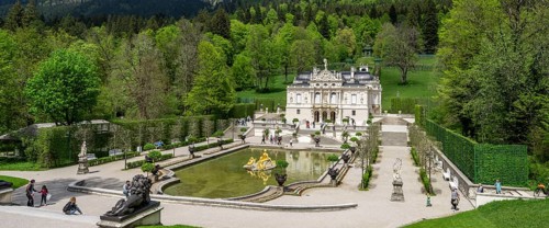 Royal Villa Linderhof Palace with fountain
