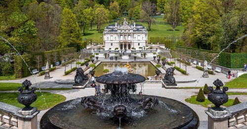 Royal Villa Linderhof Palace with fountain