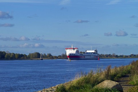 Cargo ship on the Weser