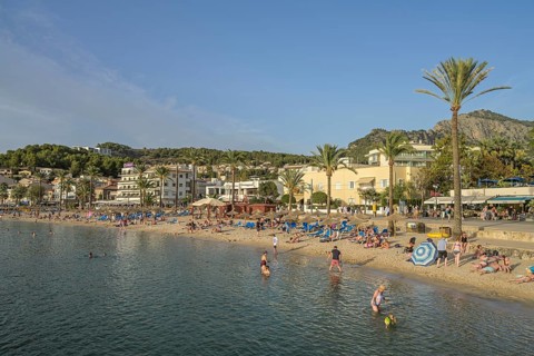 Sandy beach beach