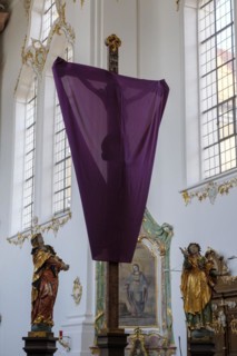 Shrouded cross