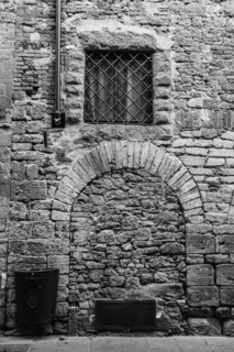 Wall and window detail
