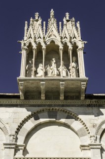 Detail above entrance to Camposanto Monumentale