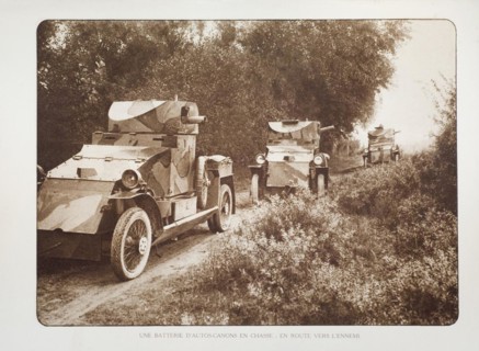 Cars fitted with armour and cannons modified into tanks in Flanders during the First World War