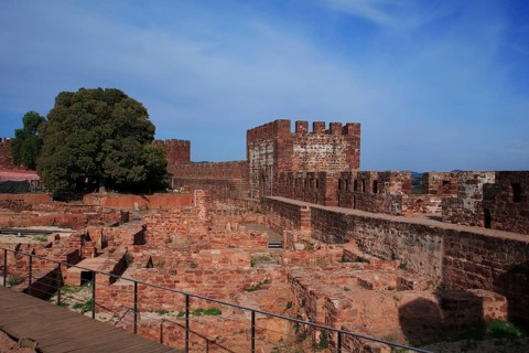 Archaeological excavation at Silves Castle
