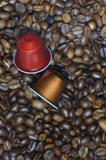 Coffee capsules and coffee beans