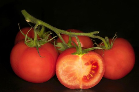 Fully ripe vine tomatoes