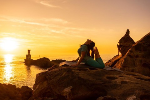 Anjaneyasana