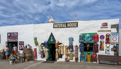 Sunday market and old town of Teguise