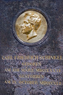 Gravestone of the builder
