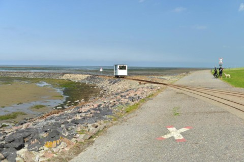 Tracks of the Halligbahn on the North Sea coast