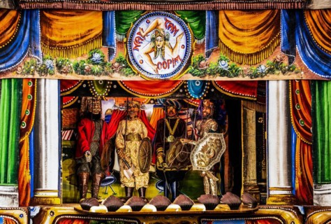 Puppet theatre performance