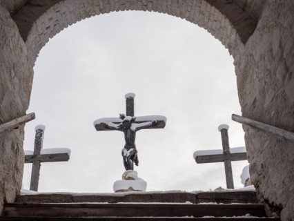 Snow on the crucifixion group on Calvary