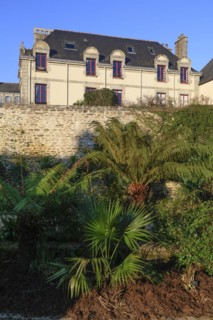 Botanical Garden Jardin de la Retraite on Rue Elie Freron