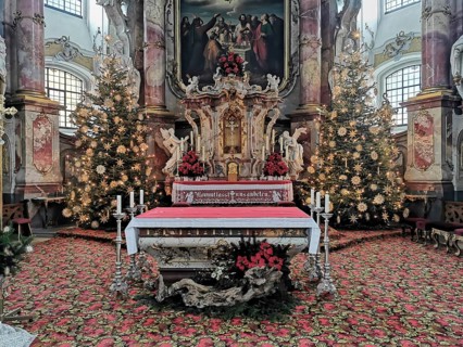 Christmas decoration in the pilgrimage church Basilica Vierzehnheiligen near Bad Staffelstein