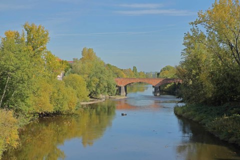 Landfuhr bridge over the river Nahe in autumn